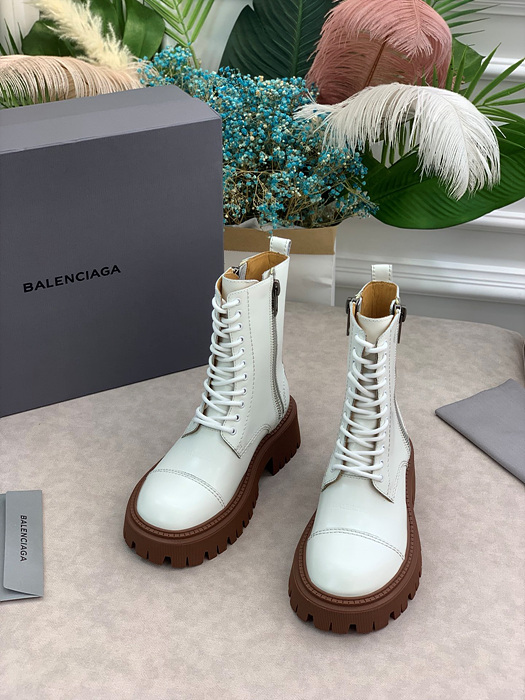 balenciag* 레이스업 부츠 (굽 5cm)