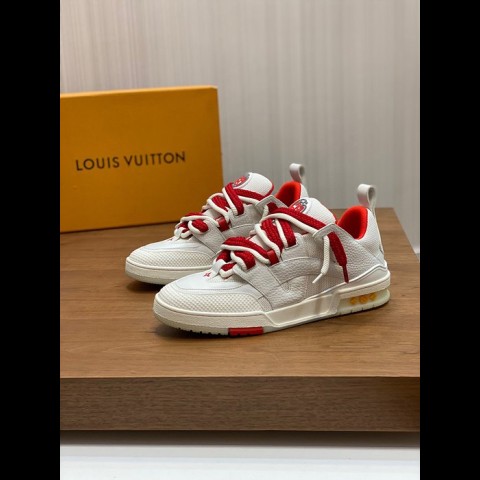 lv 스케이트 스니커즈