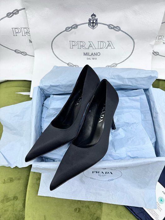 prad* 하이힐